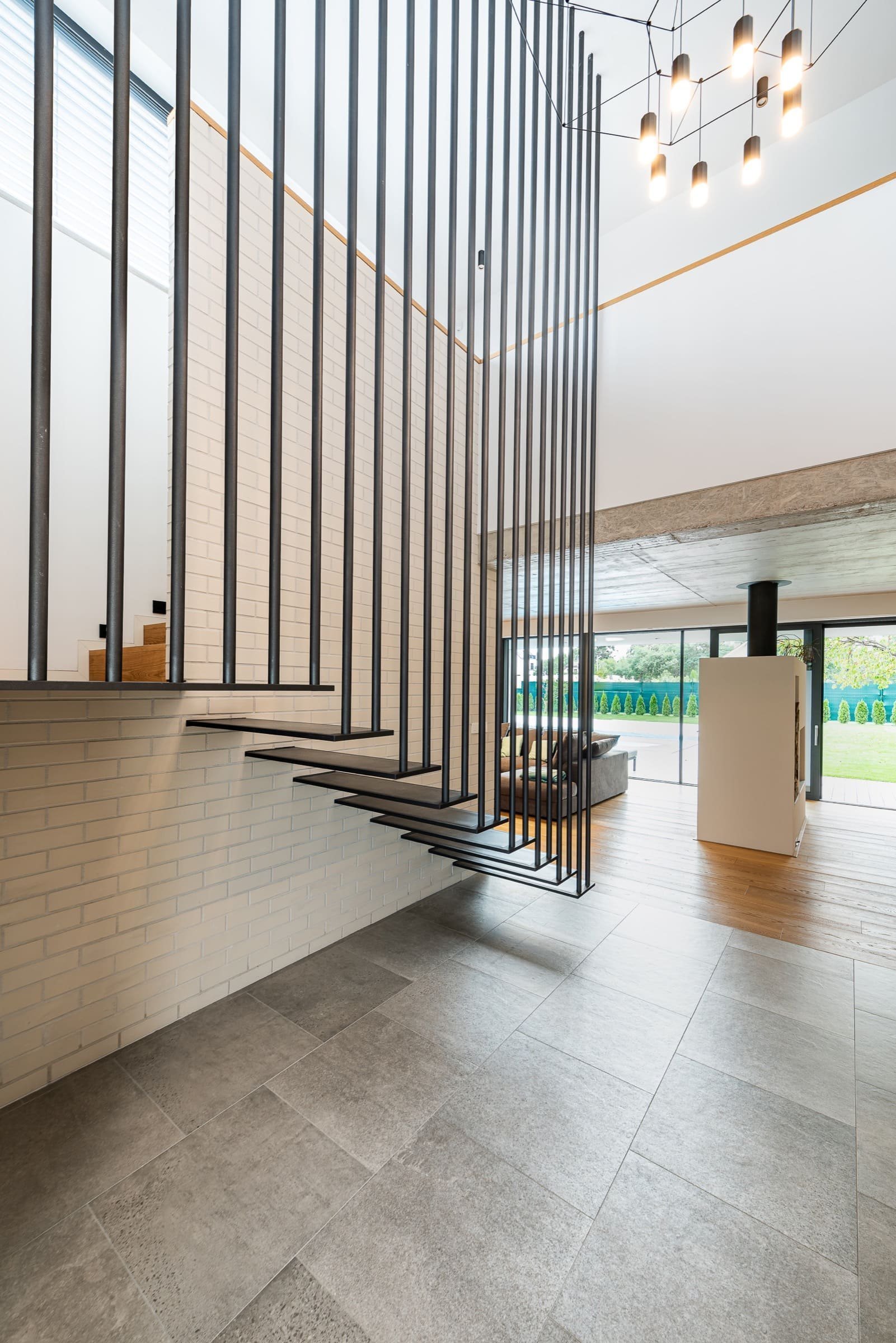 Dům pro mladou rodinu v okrajové části Vrakuni