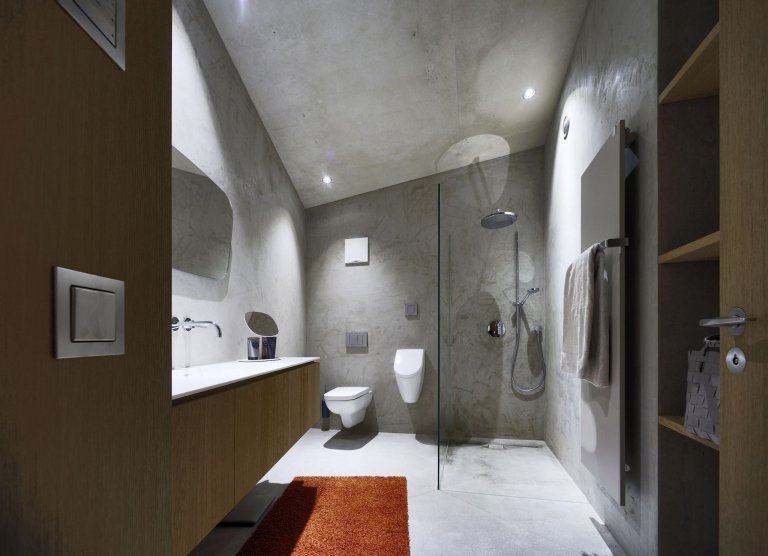 Revitalizace hospodářství a dostavba obytného prostoru