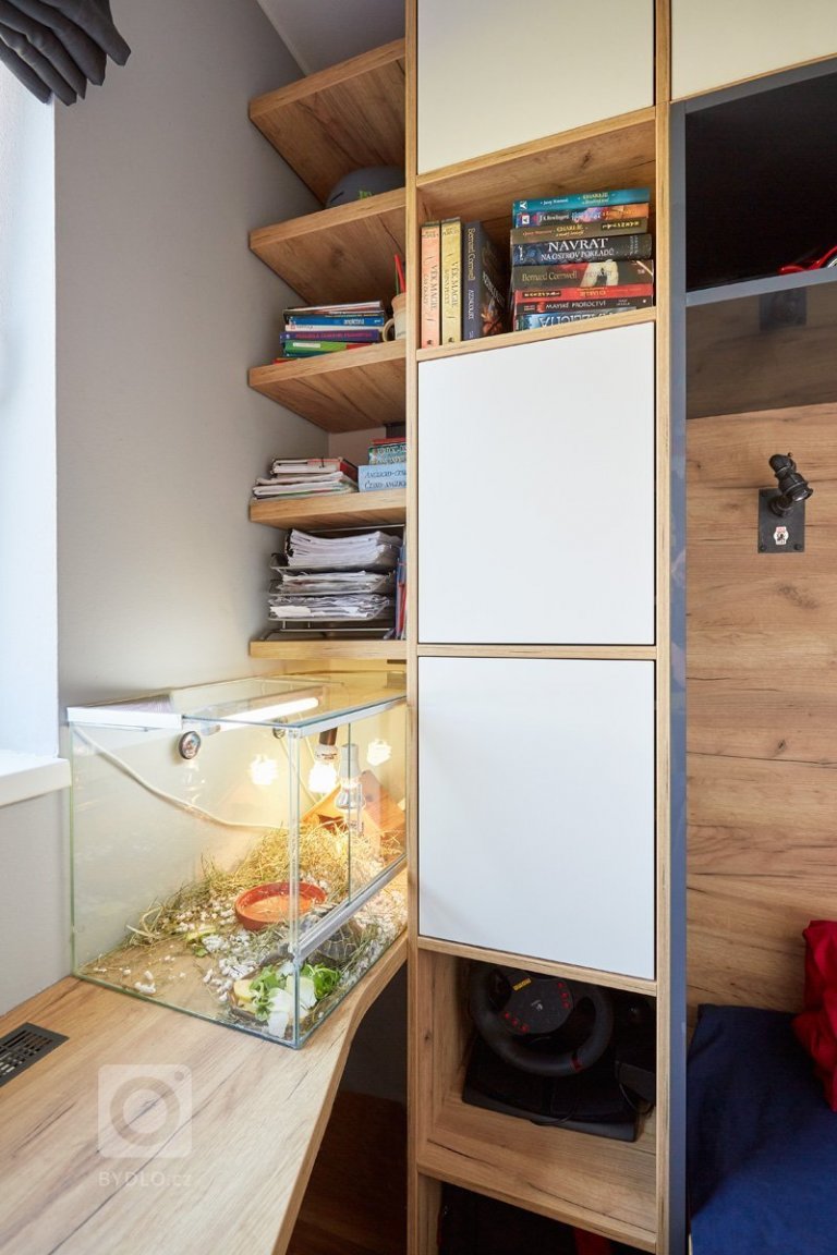 add picture to album