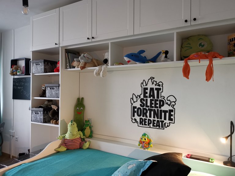 Proměna panelového bytu na byt romantický s nádechem&nbsp;starých časů jsem navrhovala pro elegantní dámu a milovnici dobré kávy&nbsp;Kompletní rekonstrukce…