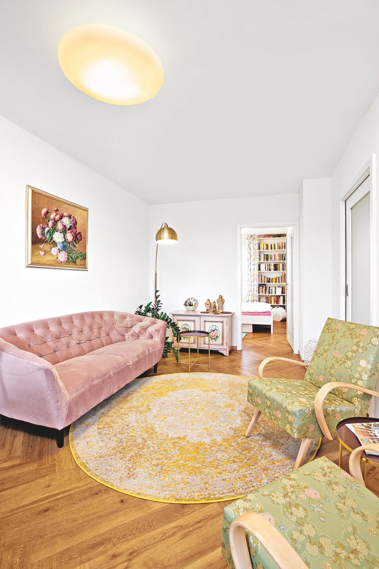 Každá místnost má mít zdroj pohody, něco, co vám zabrání z místnosti odejít. Jakmile se usadíte na nesmírné pohodlné sametové pohovce a všimnete si nádherného výhledu, který se vám nabízí budete chtít zůstat, jak dlouho to půjde. 