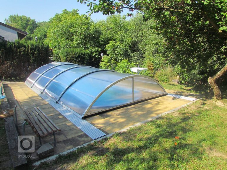 add picture to album