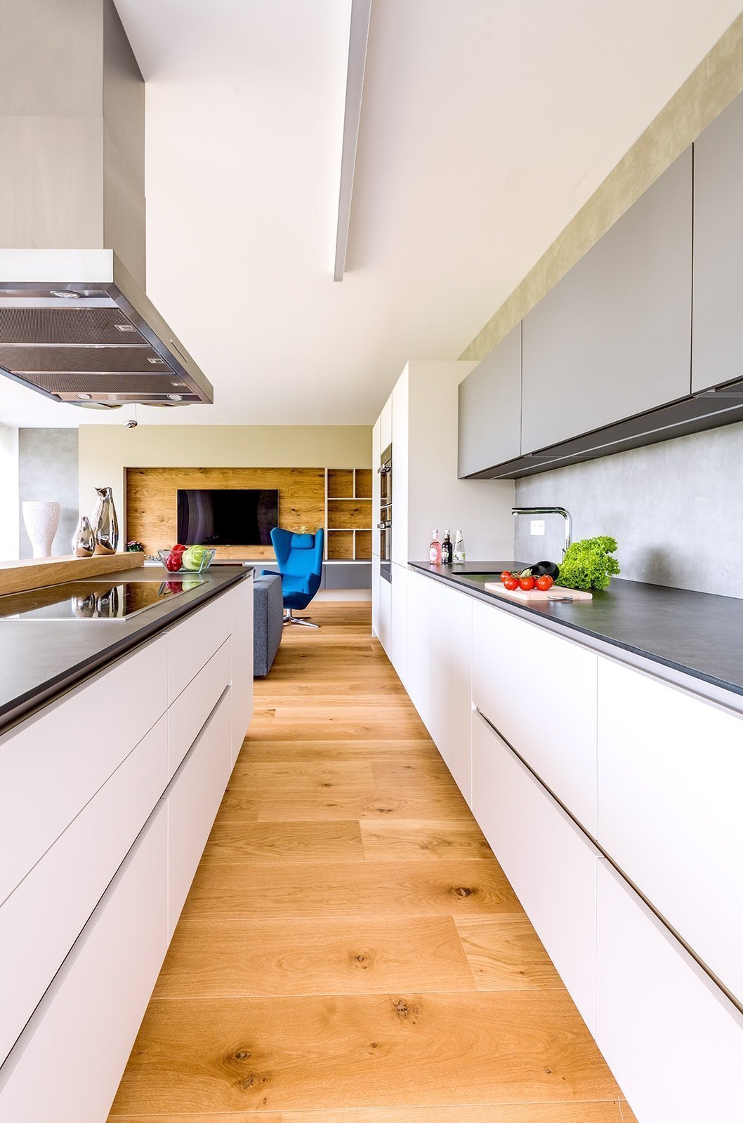 Nebojte se barev v interiéru