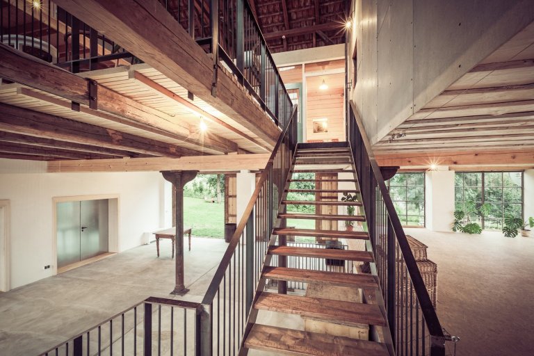 Vdechli staré stodole nový život