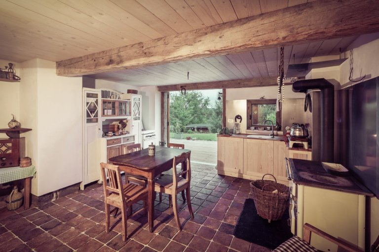 Vdechli staré stodole nový život