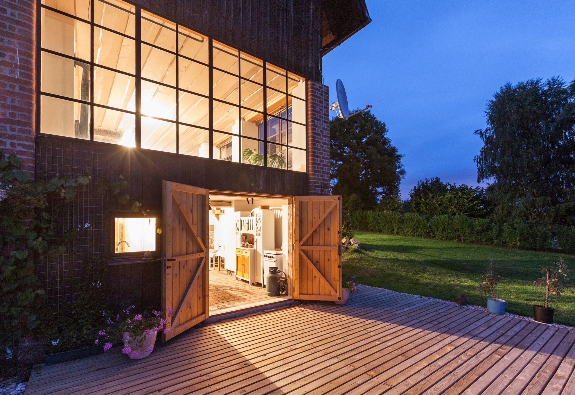 Vdechli staré stodole nový život