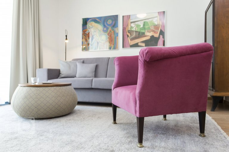 add picture to album