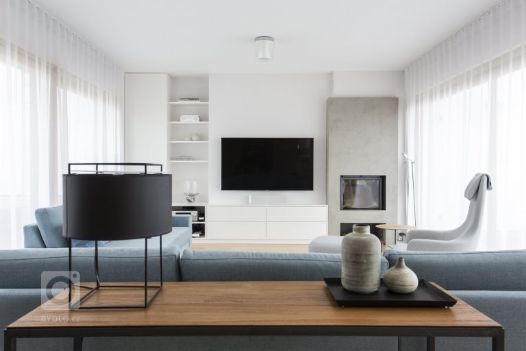 add picture to album