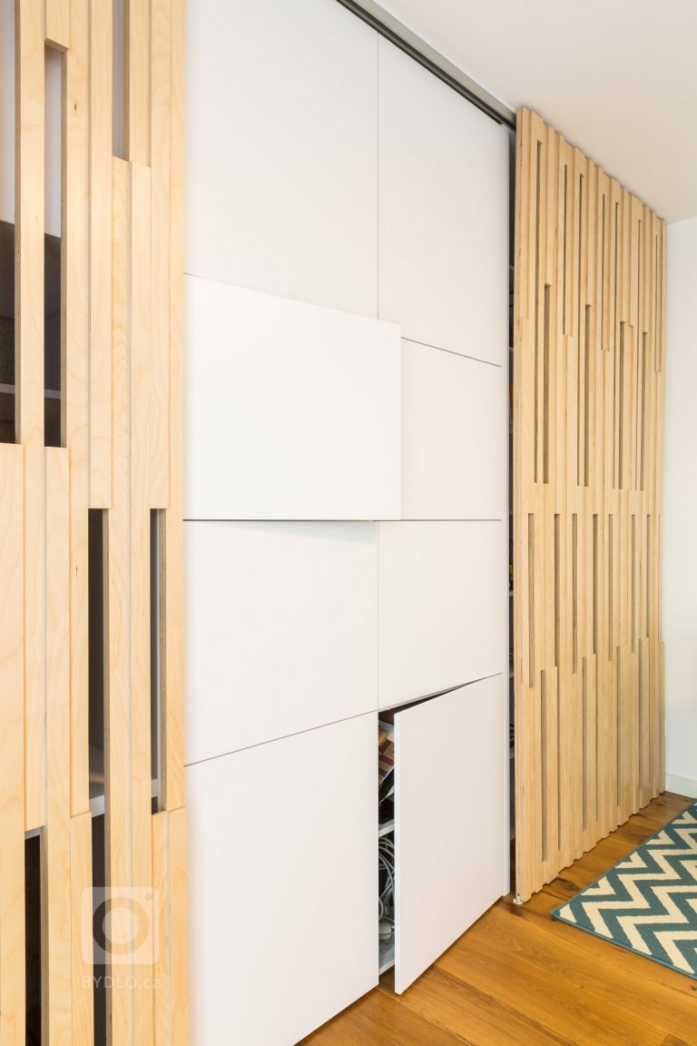 add picture to album