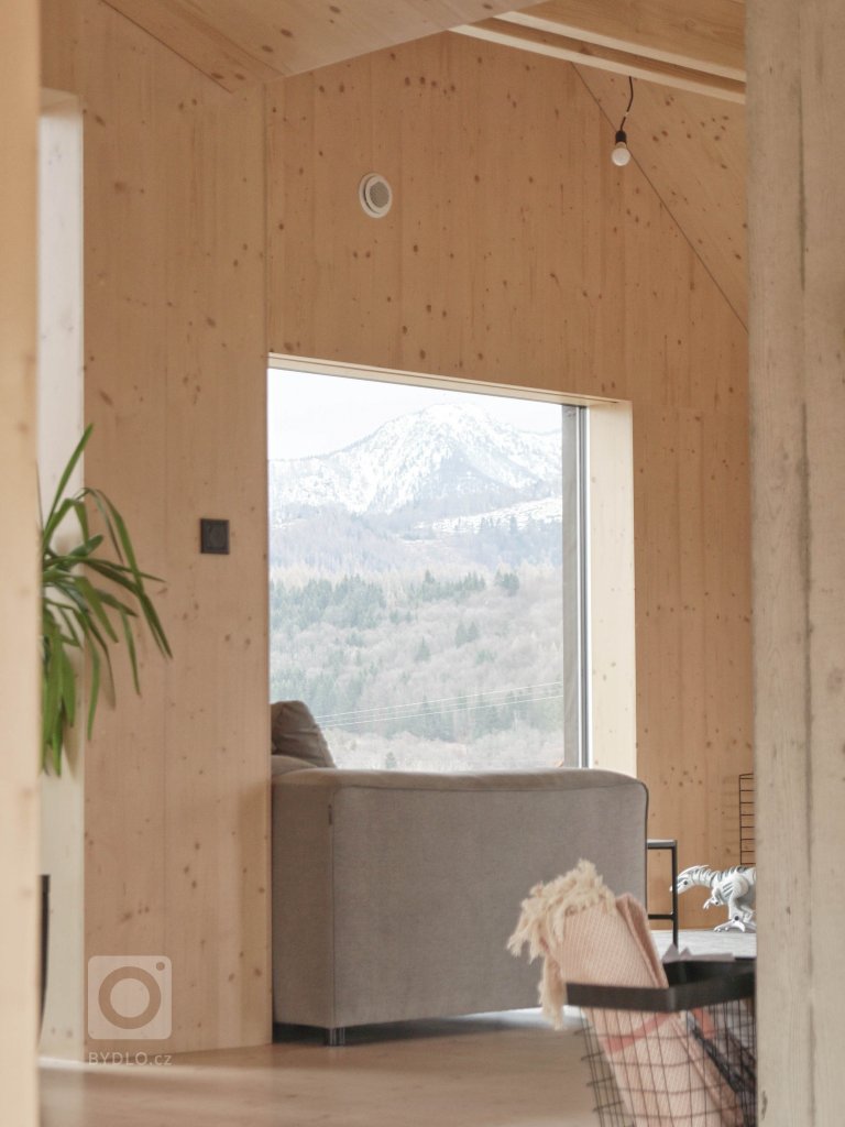 add picture to album