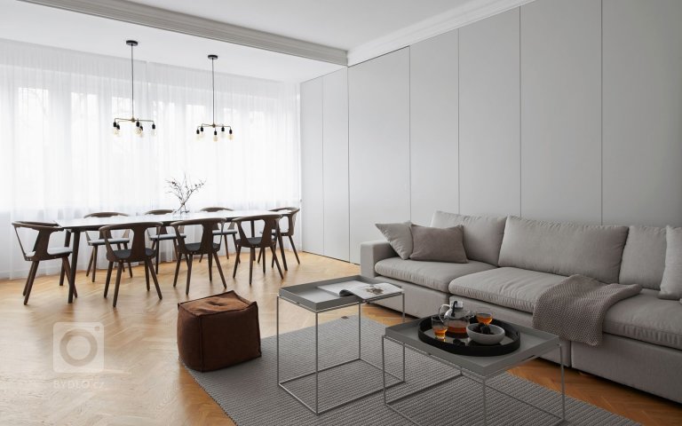 add picture to album