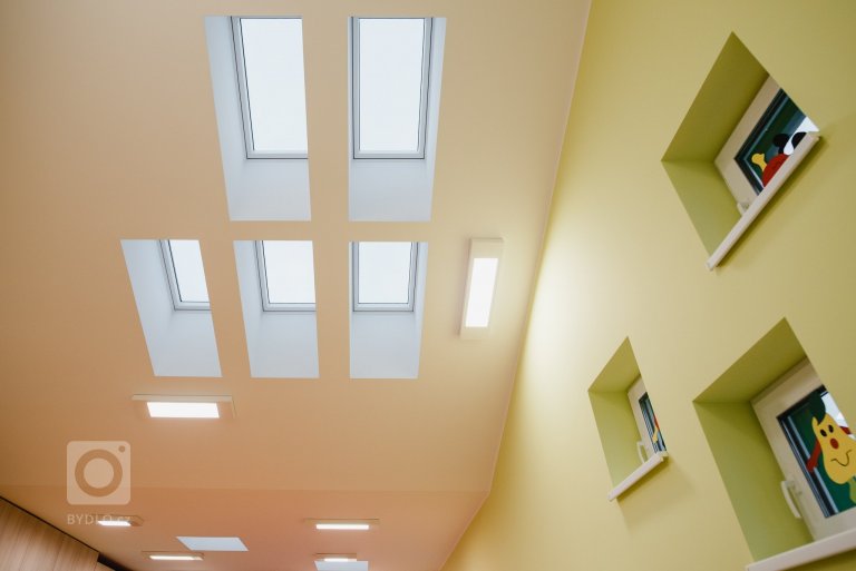 add picture to album