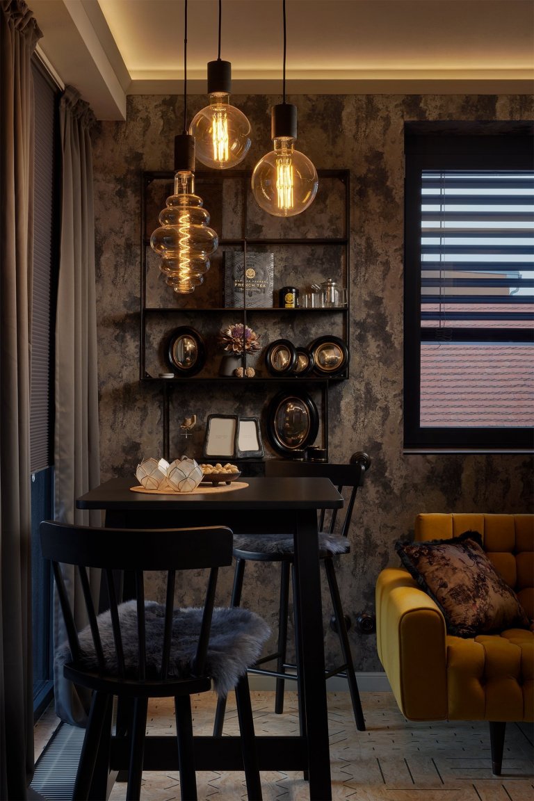Glamour styl -&nbsp;interiér s nádechem luxusu, do jisté míry jde o určitou extravaganci a odvahu kombinovat historické a umělecké kousky s&nbsp;moderními…