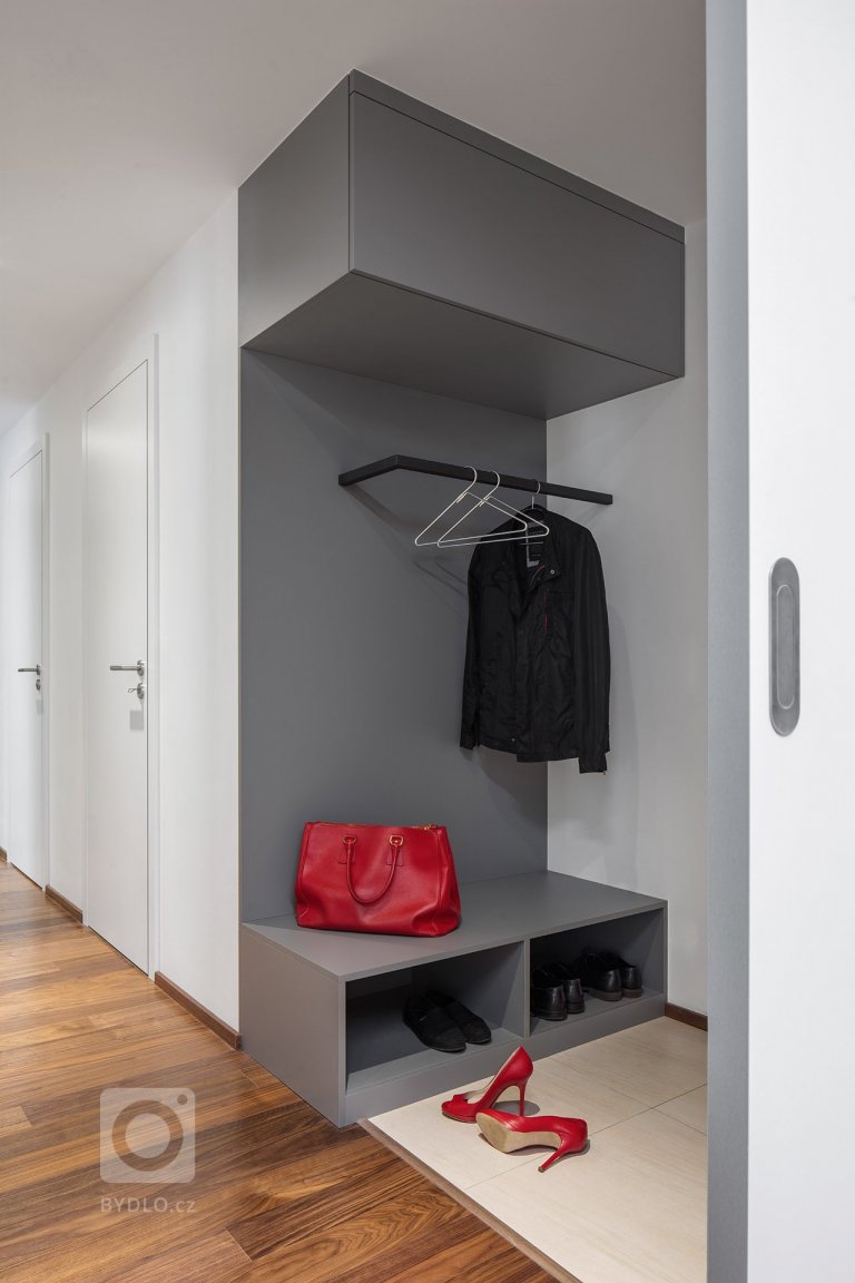 add picture to album