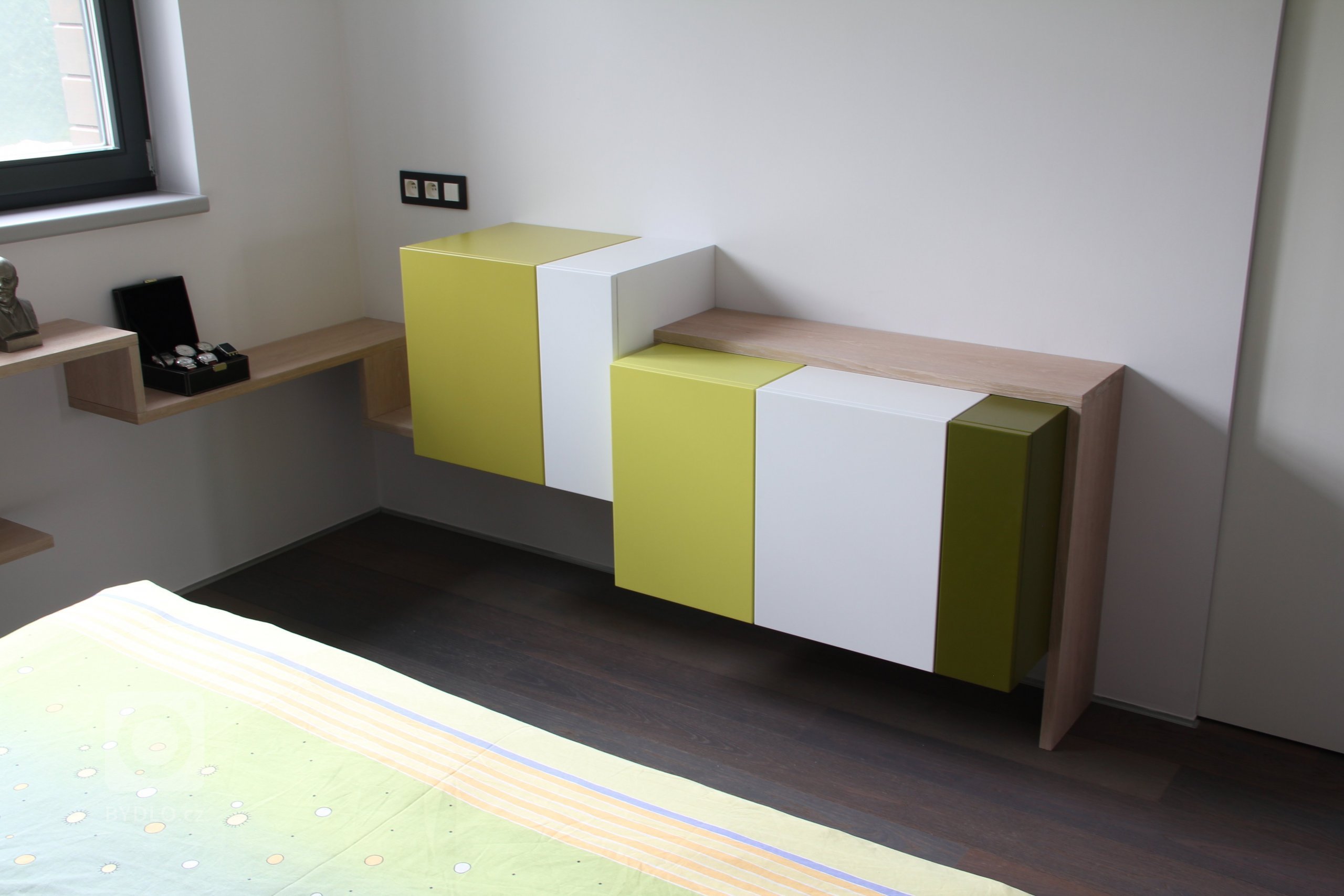 Klient oslovil naši firmu a požadoval vytvoření studie celého interiéru domu, kdy můžeme při tvorbě studie ještě dispozičně měnit projekt. Studie interiéru…