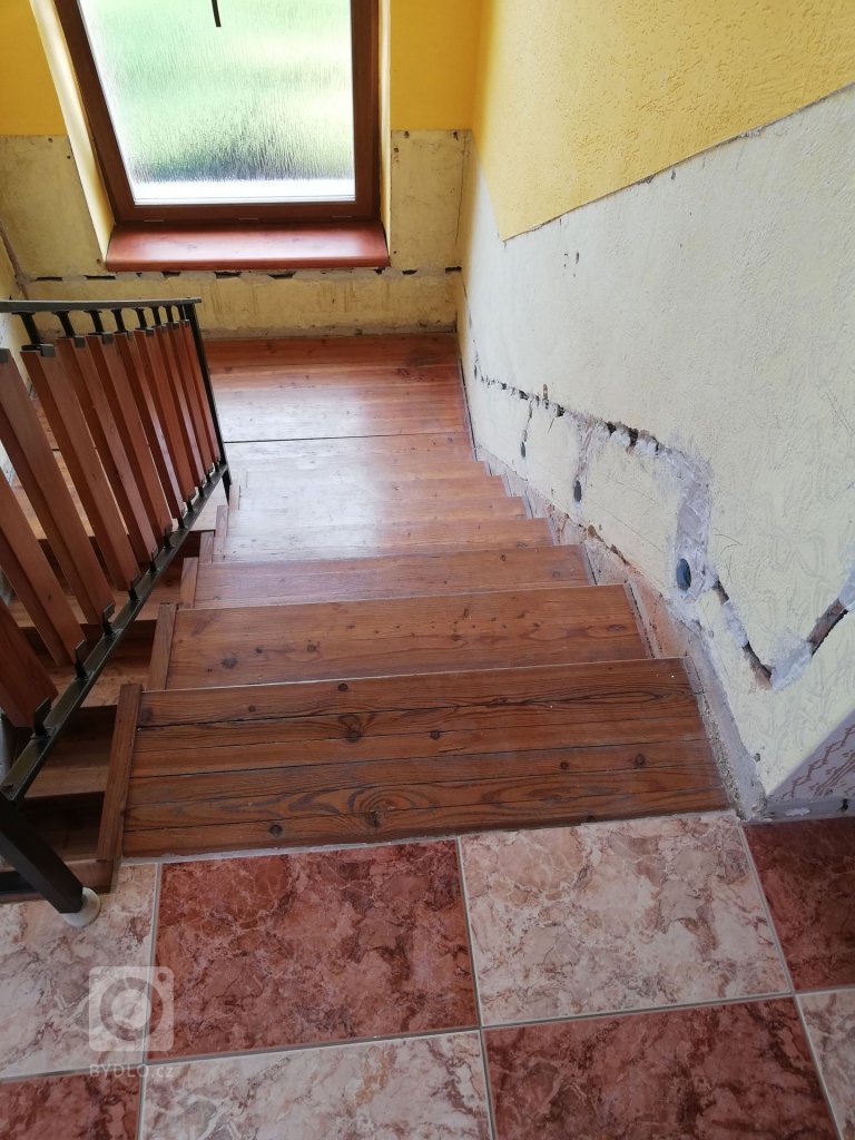 add picture to album