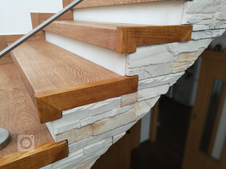 add picture to album