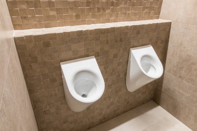 Představme si jednu z posledních realizací. Realizace moderní&nbsp;wellness zóny včetně dodávky obkladů, dlažeb a mozaiek.
