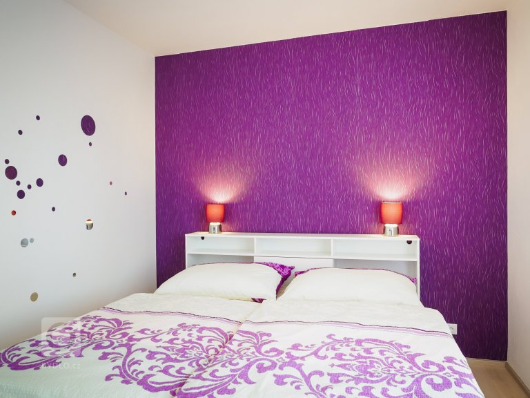 add picture to album