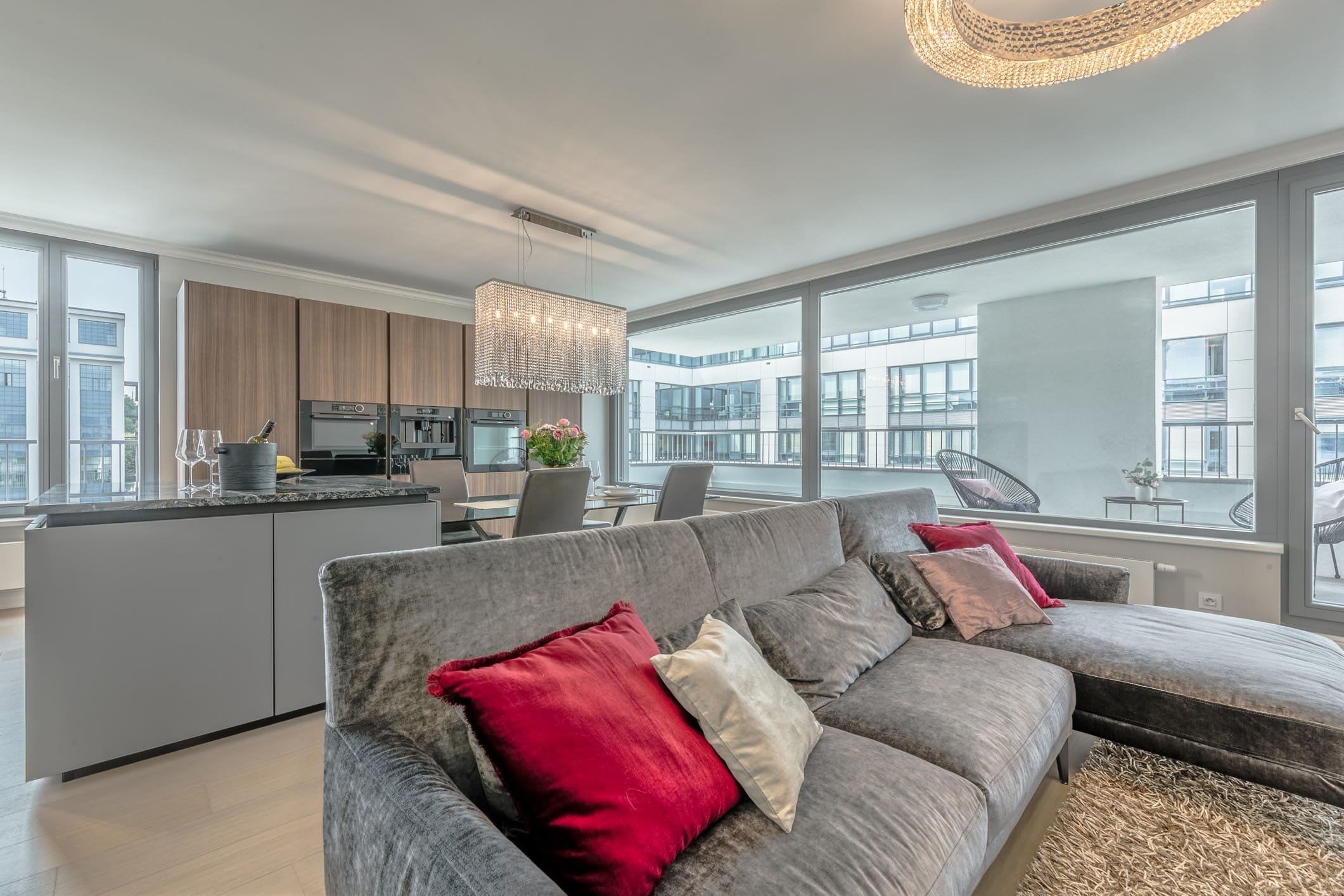 Luxusní, přitom decentní a vkusný - byt v Rezidenci Waltrovka