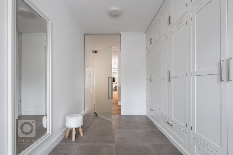 add picture to album