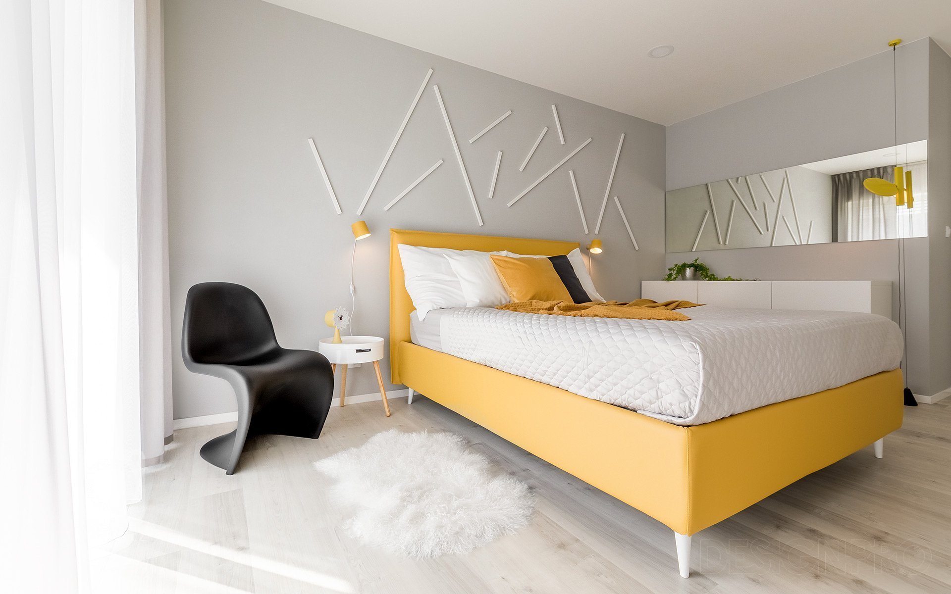 Navrhli jsme interiér v novostavbě rodinného domu v malebné obci Čakovičky ve Středočeském kraji. Jednopodlažní dům má velkou zahradu s terasou a bazénem.&nbsp…