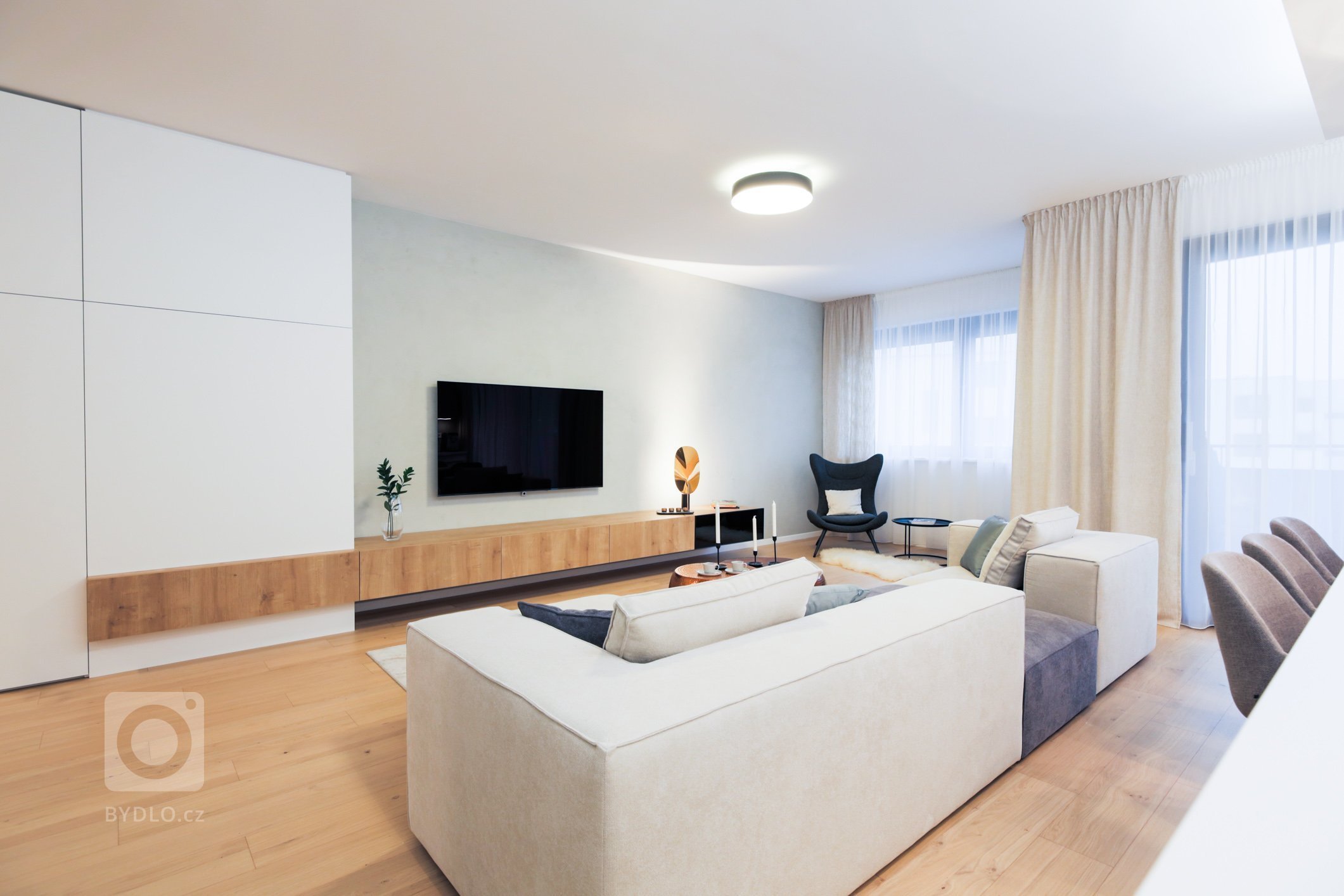 Takto vyzerá realizácia pod našim autorským dozorom pre klienta, ktorému je blízky moderný a nadčasový interiér, jednoducho&nbsp;dobryinterier&nbsp;????&nbsp…