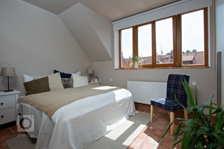 add picture to album