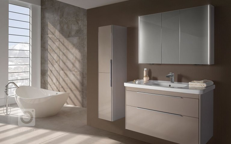 add picture to album