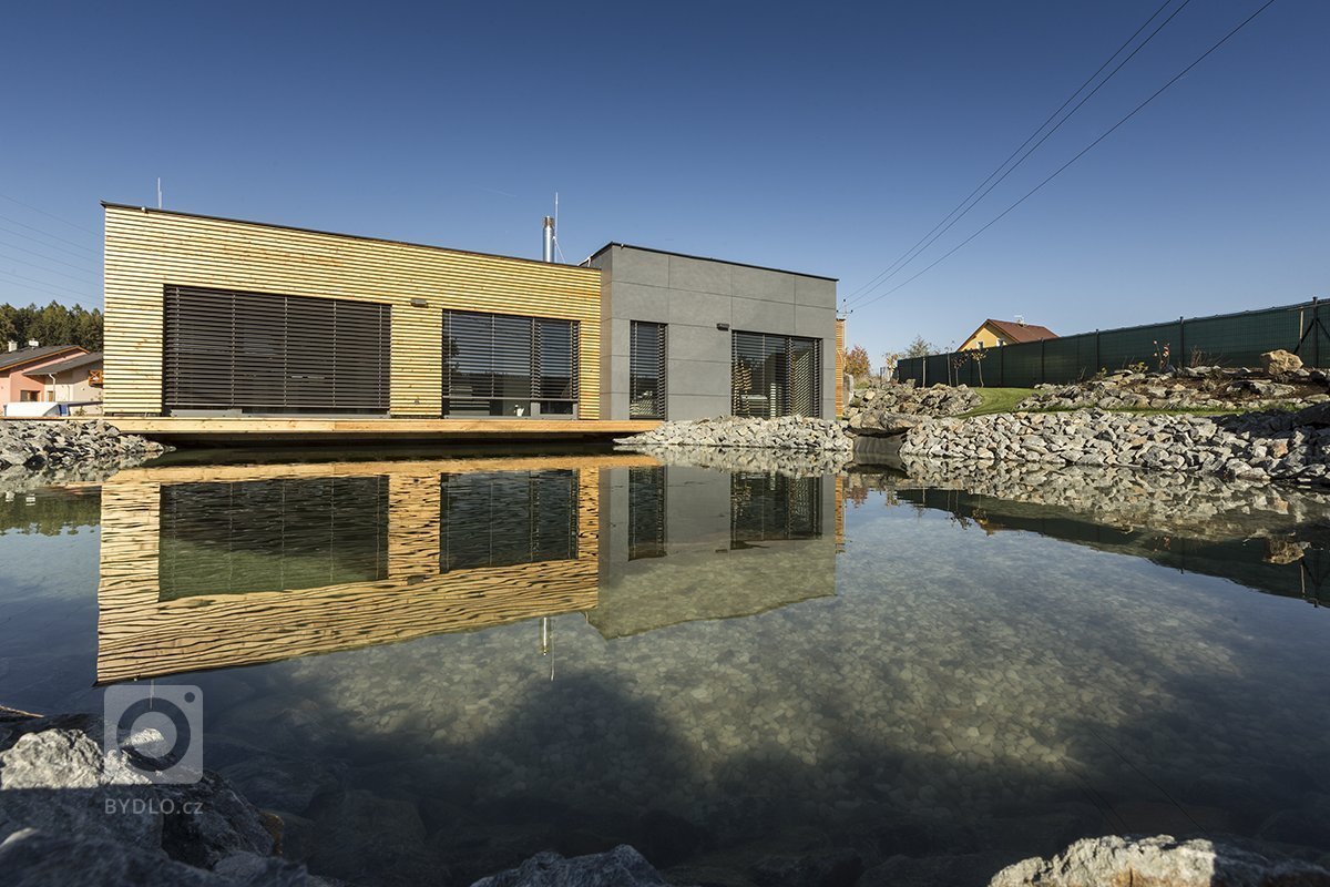 Typová dřevostavba o rozloze 150 m2. U většiny našich staveb doporučujeme založení stavby na základových patkách (samozřejmě z ekonomických důvodů), ovšem u…