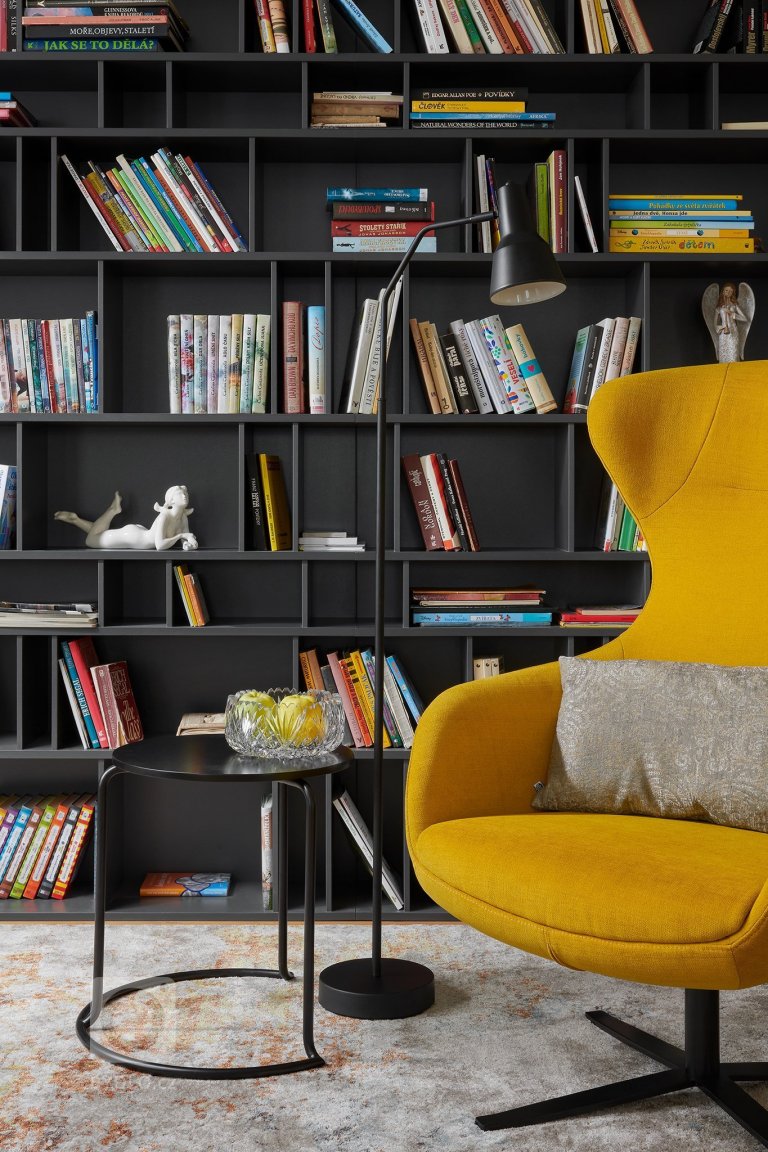 add picture to album