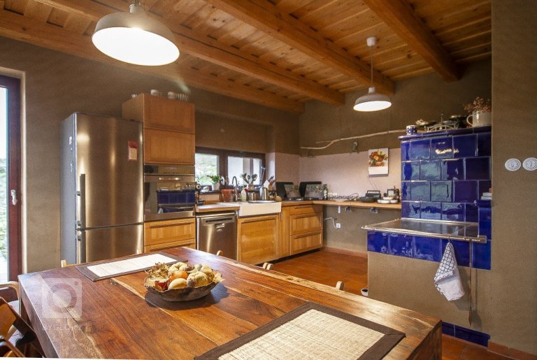 add picture to album