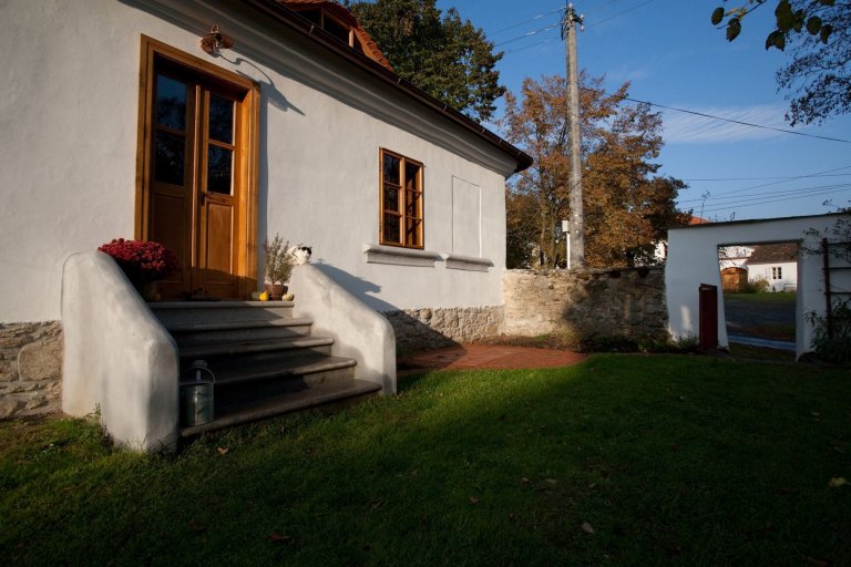 Fara Těchonice