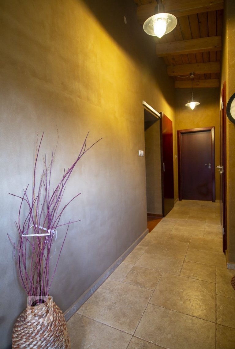 add picture to album