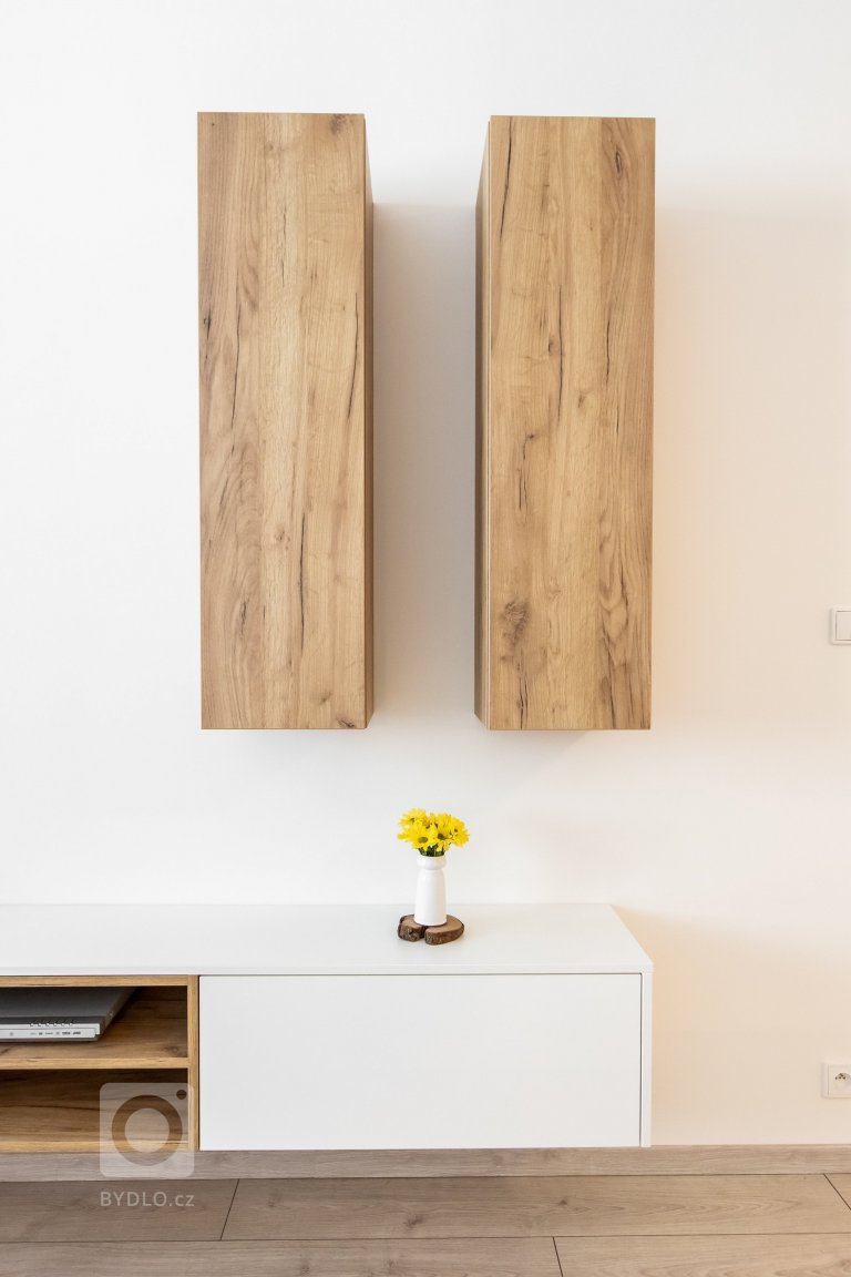 add picture to album