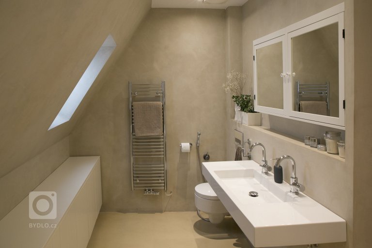 add picture to album