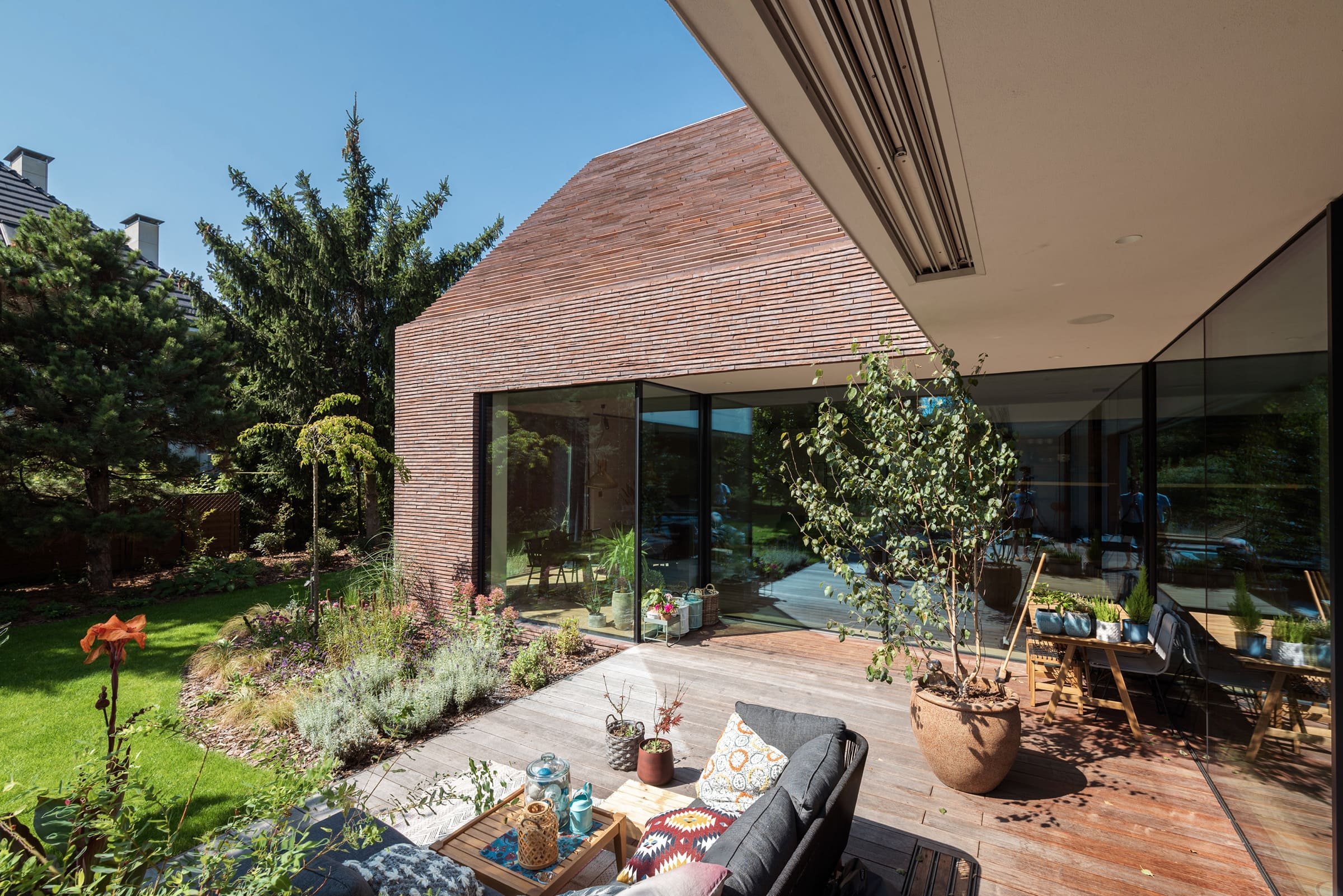 Broken House – originální dům, který zapadá do okolí