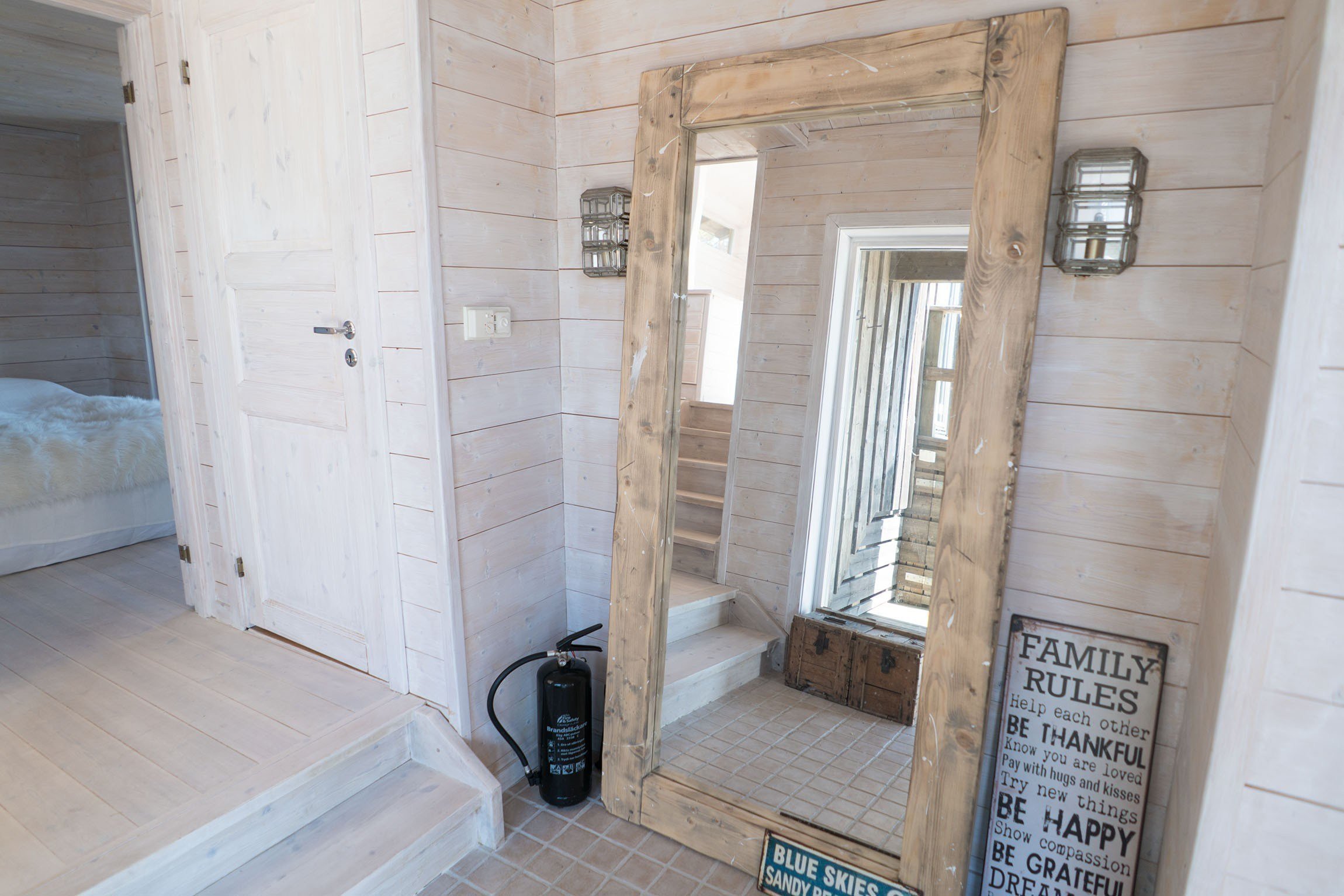 Dřevostavba u jezera