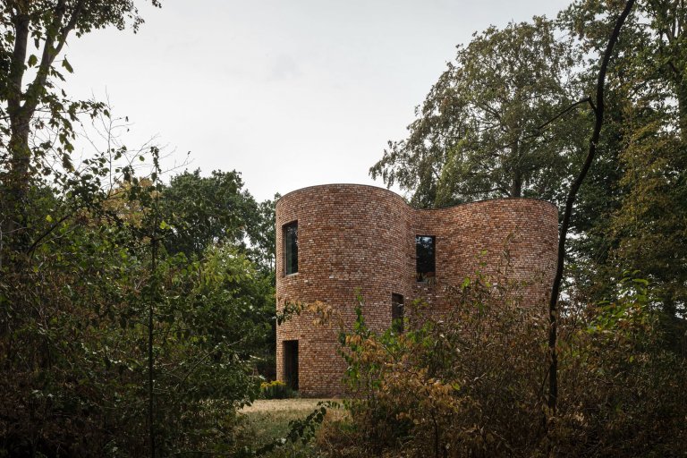 Dům v Belgii z recyklovaných cihel