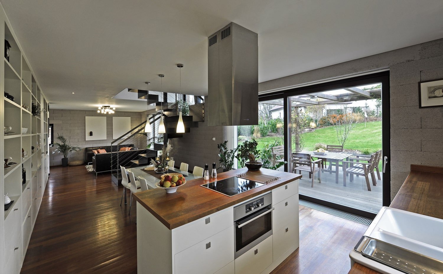 Dva domy v Popovičkách