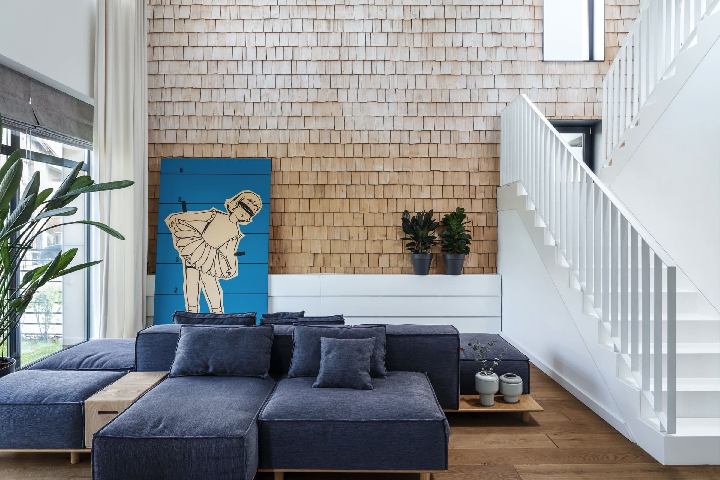 Elegantní interiér domu pro dvě rodiny