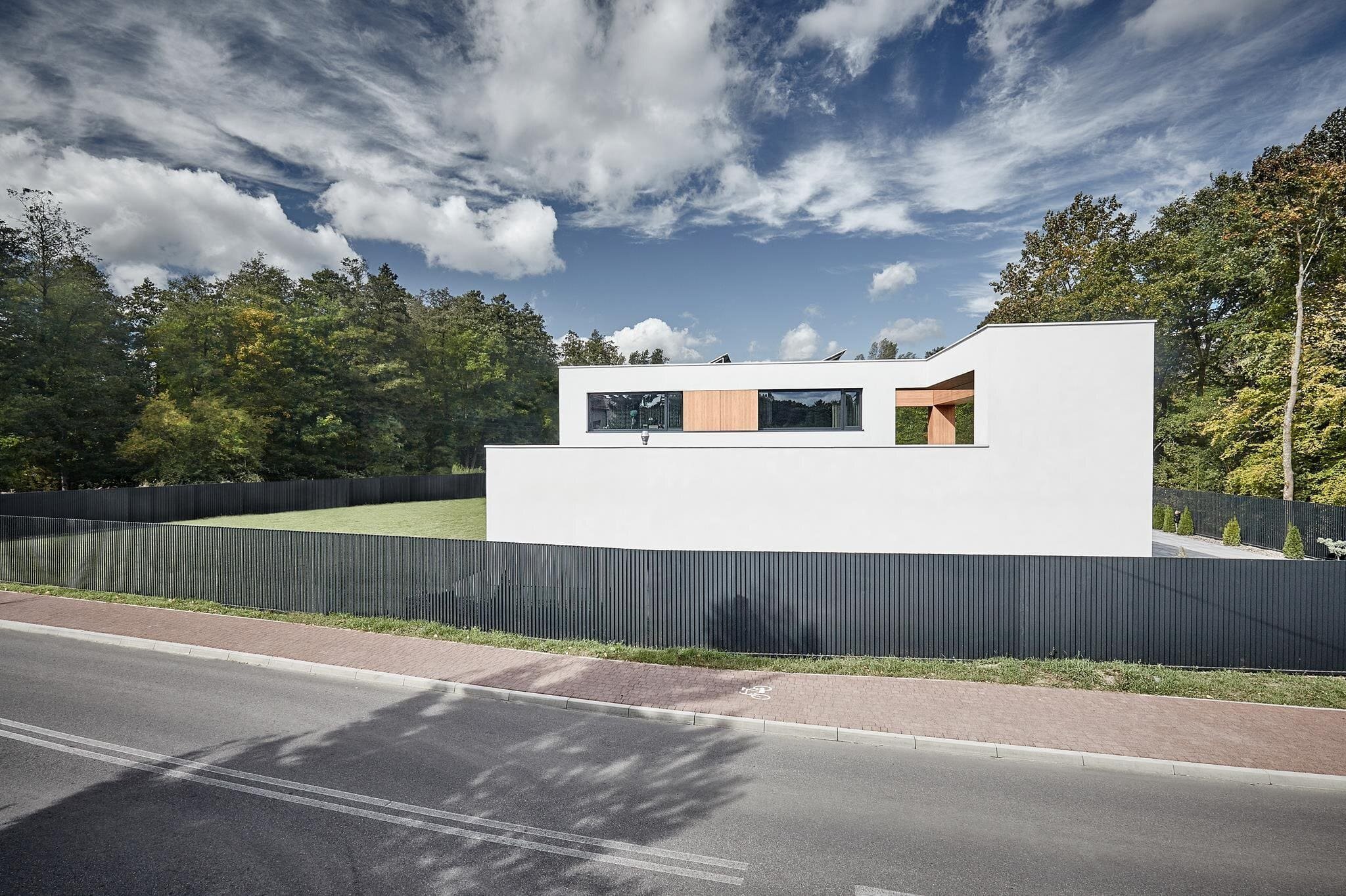 Klasická kostka s průhledy jako moderní dům