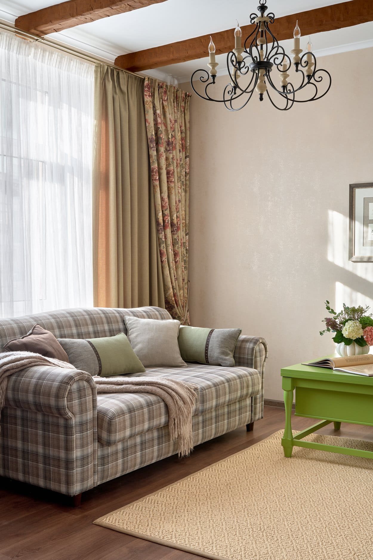 Kouzelný byt se světle zelenou kuchyní