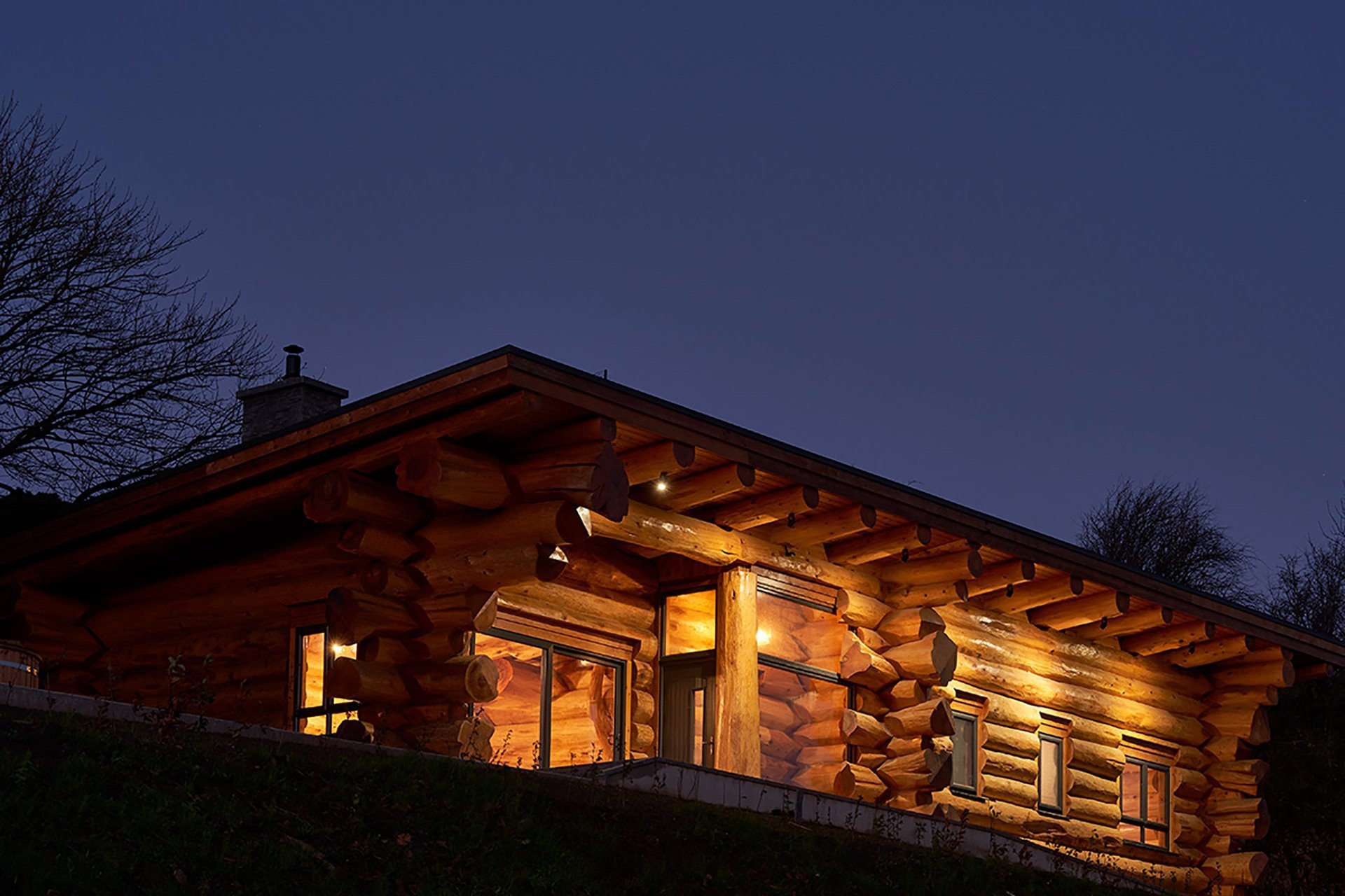 Kouzelný srub neobvyklého tvaru