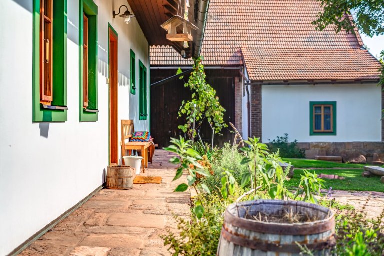 Malebná chaloupka pod Krakonošovem