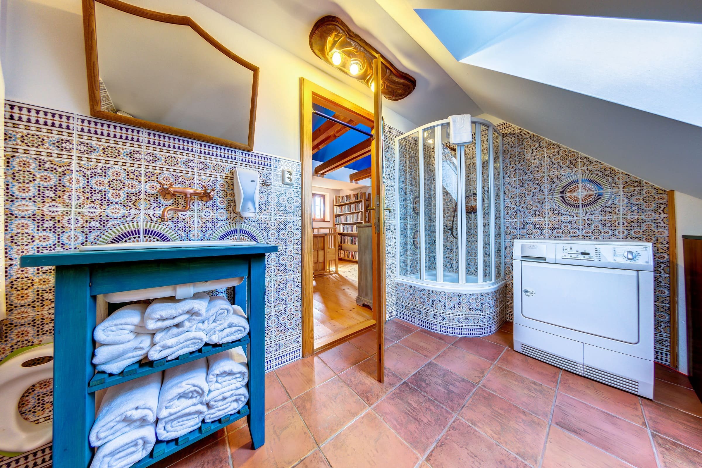 Malebná chaloupka pod Krakonošovem