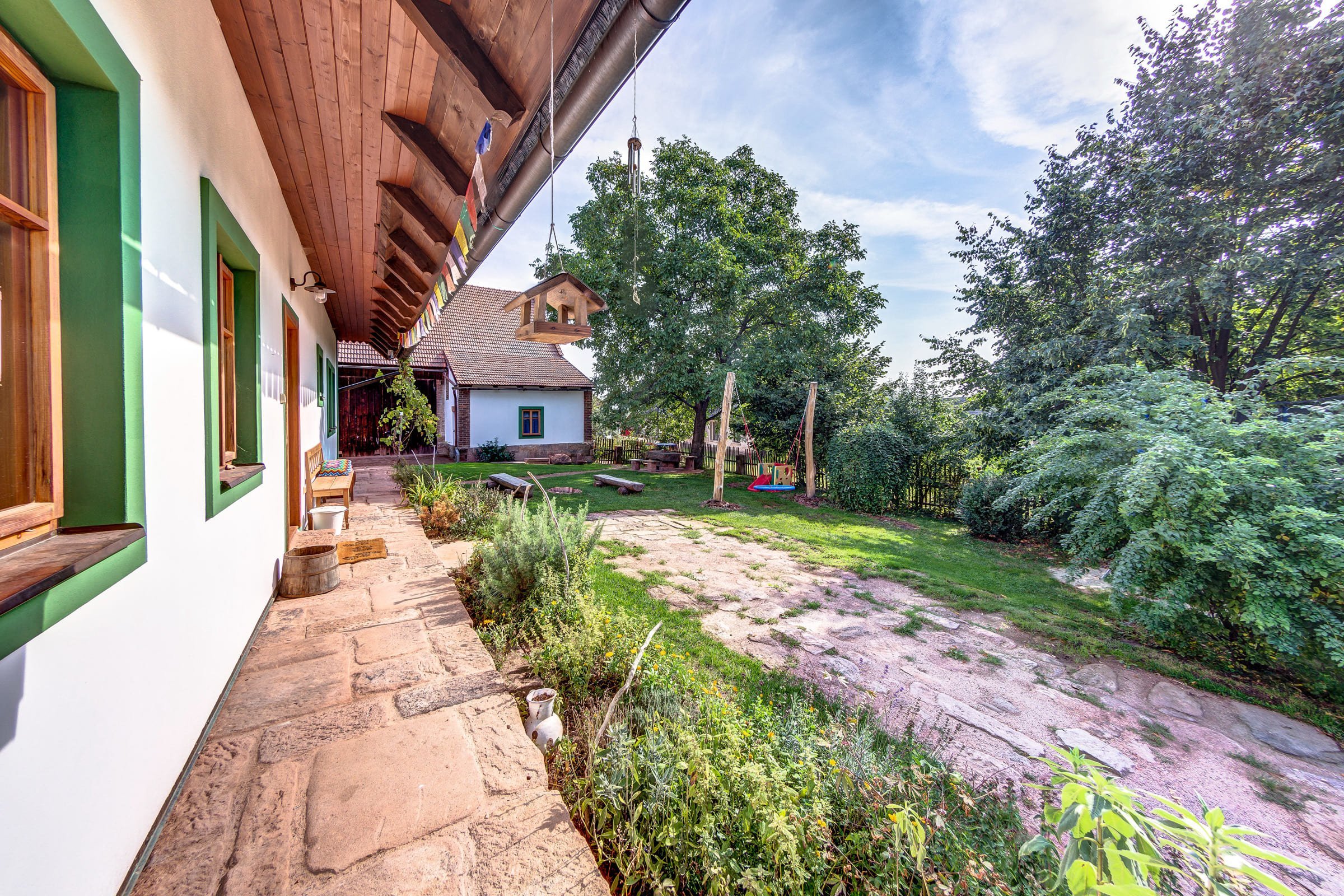 Malebná chaloupka pod Krakonošovem