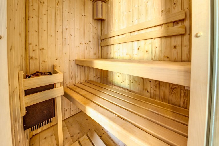 Malebná chaloupka pod Krakonošovem