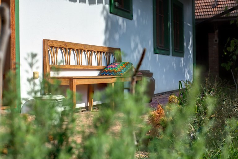 Malebná chaloupka pod Krakonošovem