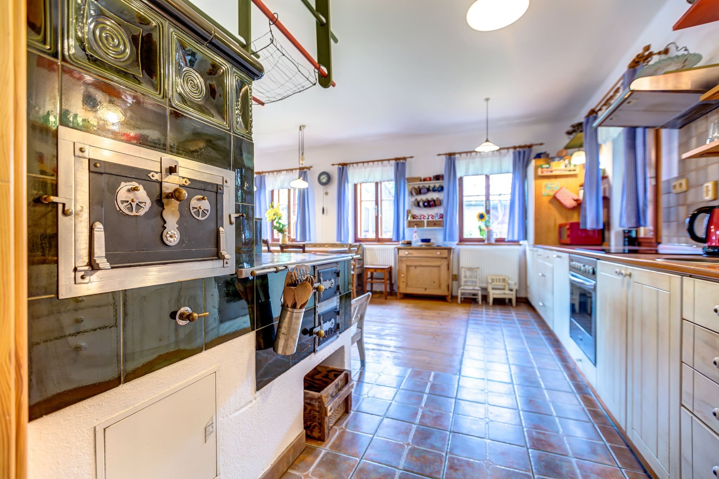 Malebná chaloupka pod Krakonošovem